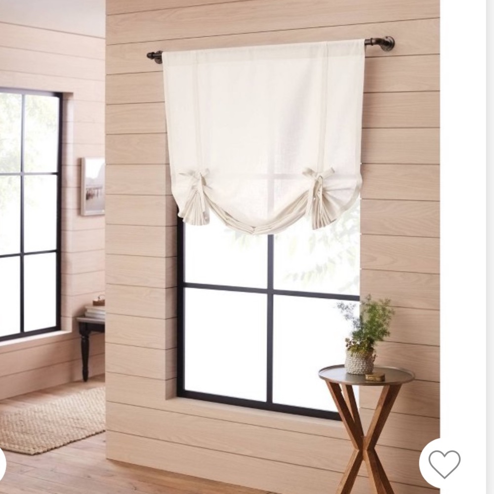 New-no tags. Threshold 1pc 42"x63" Light Filtering Bonaire Balloon Window Shade